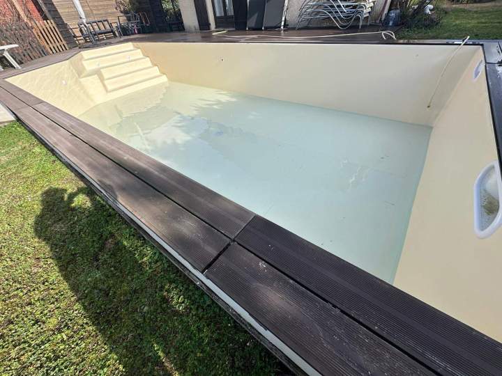 30e3ba23 fca1 4c00 8de1 3542a3bc2fcc