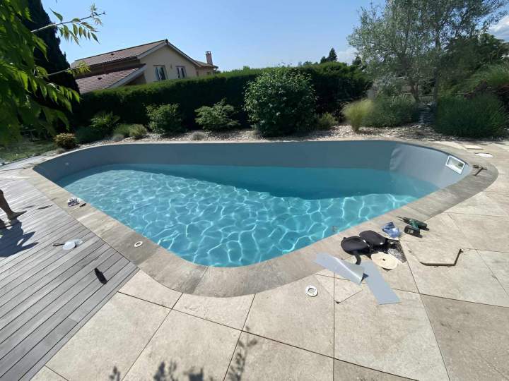 Rénovation de piscine Savigny