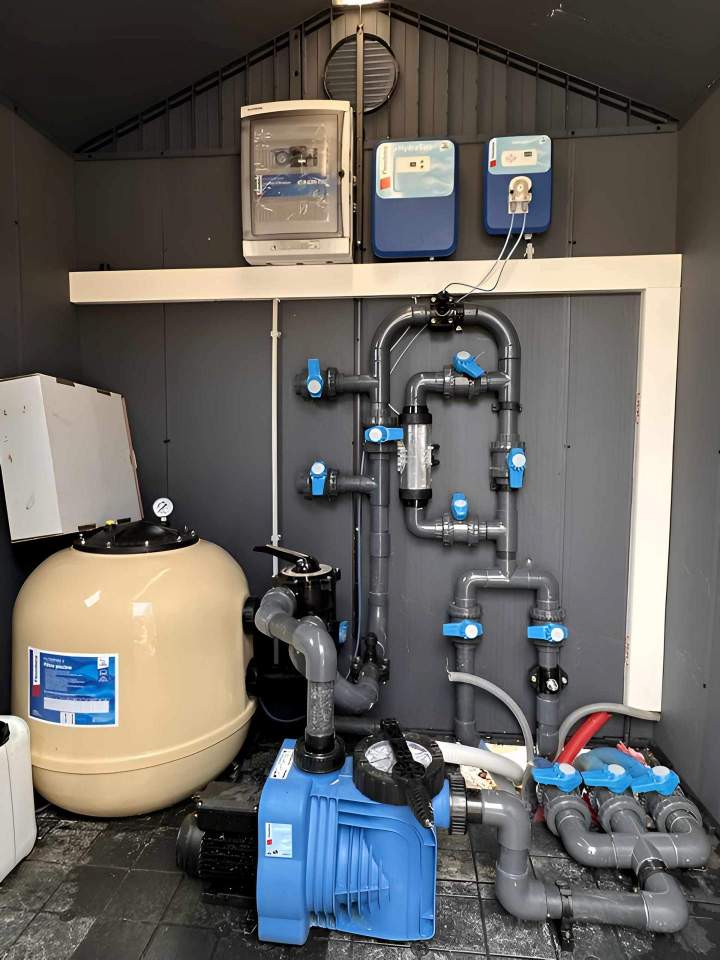 Installation locaux techniques Savigny